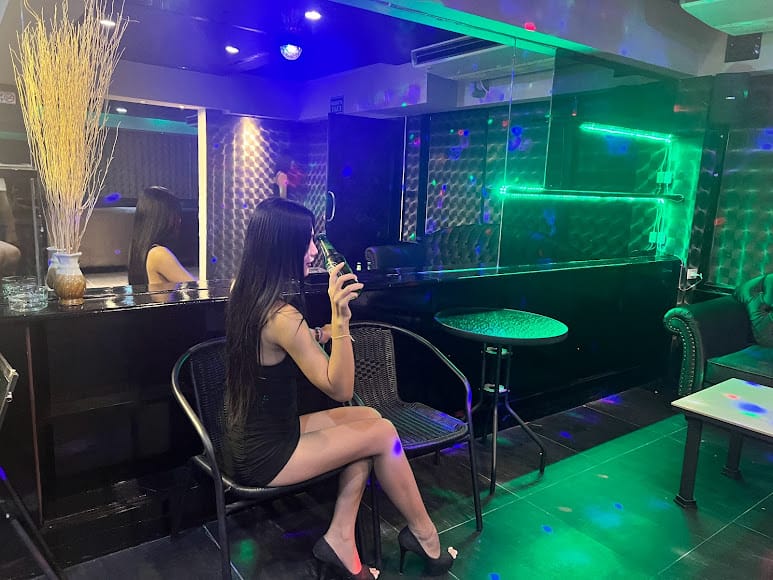 Dozo Massage — Nuru & Body to Body Massage interior photo 4 in Bangkok
