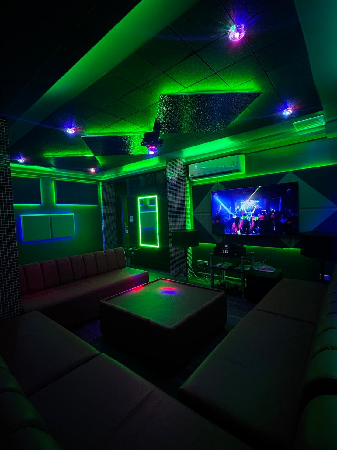 Drake Luxury Lounge — Nuru & Body to Body Massage photo 10 in Bangkok