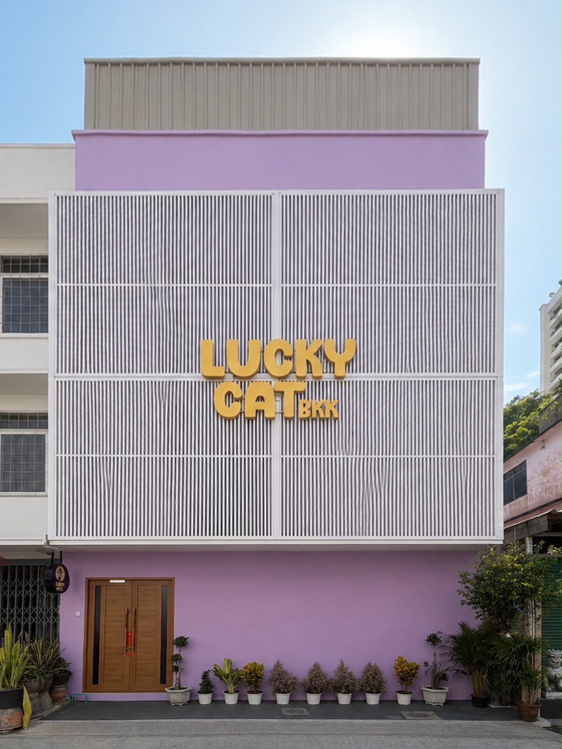 Lucky Cat BKK — Nuru Body To Body Massage in Bangkok