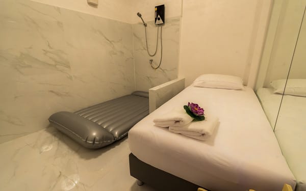 Lucy Nuru Massage — Nuru & Body to Body Massage interior photo 4 in Bangkok