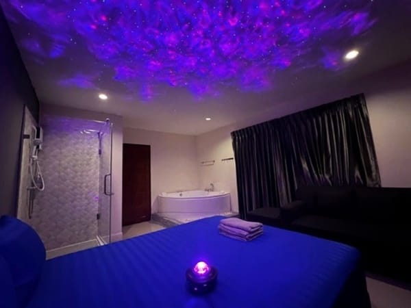 NighTinGale Pretty Club — Soapy Massage interior photo 2 in Chiang Mai