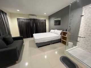 NighTinGale Pretty Club — Soapy Massage interior photo 3 in Chiang Mai