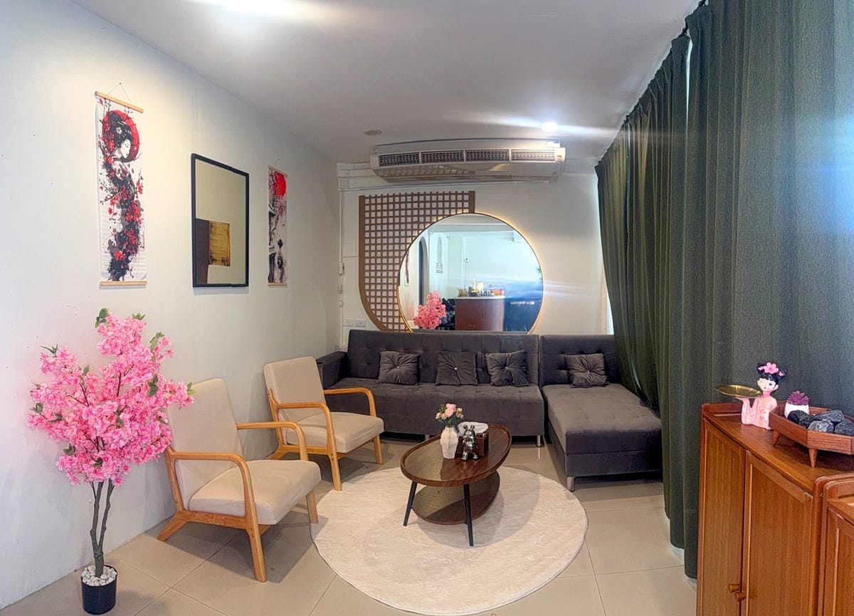 Rina Spa Nuru Massage — Nuru & Body to Body Massage interior photo 4 in Bangkok