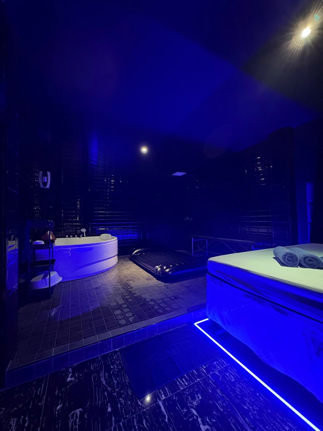 The 333 — Nuru & Body to Body Massage photo 3 in Bangkok