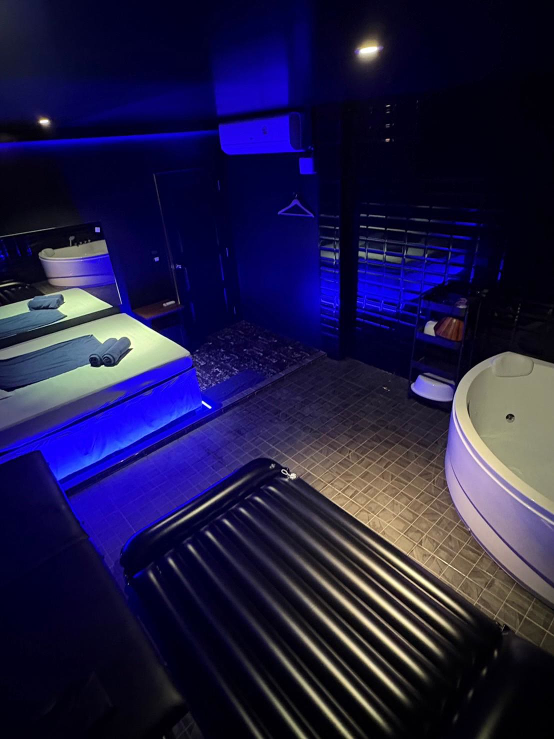 The 333 — Nuru & Body to Body Massage photo 2 in Bangkok