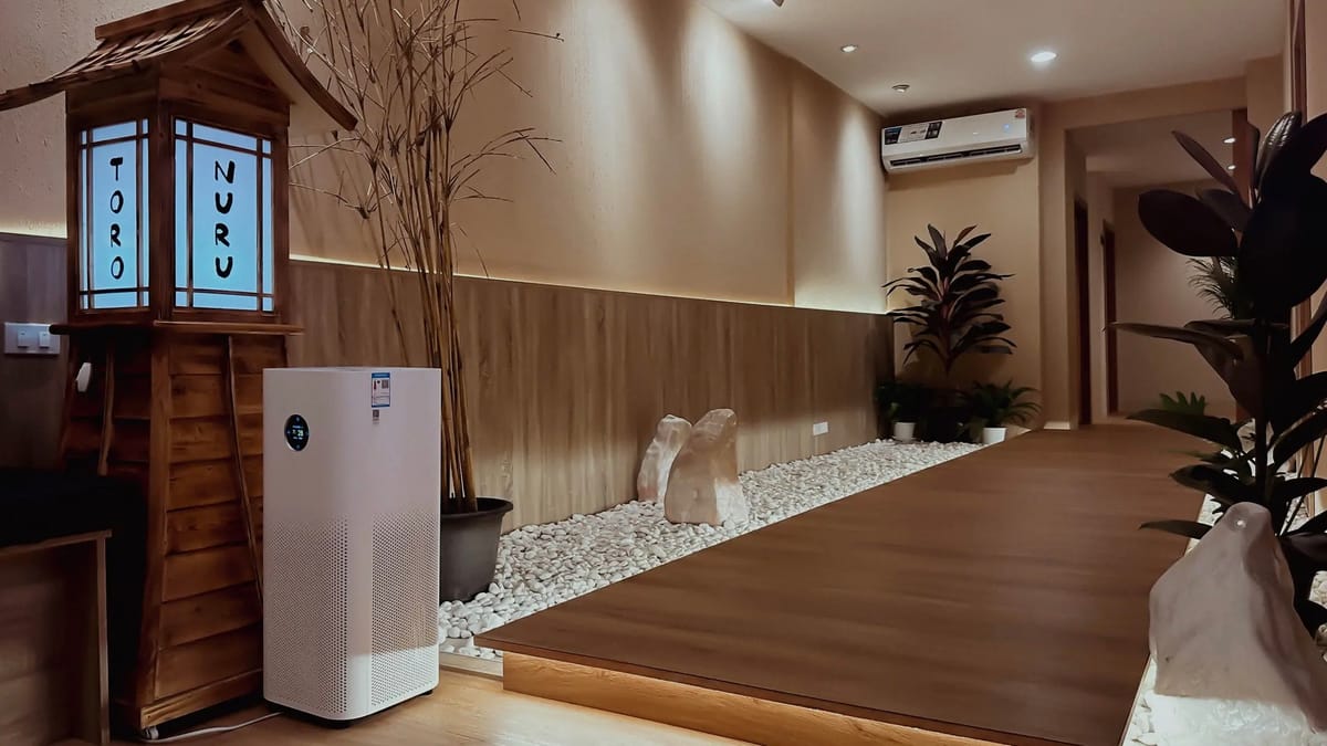 Toro Nuru Massage — Nuru & Body to Body Massage interior photo 4 in Bangkok